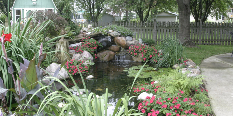 Water Feature Repair: Things to Consider
